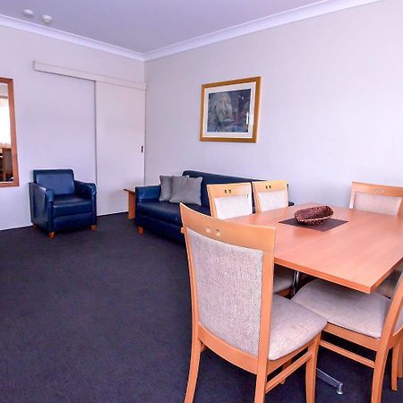Narellan Motor Inn Extérieur photo
