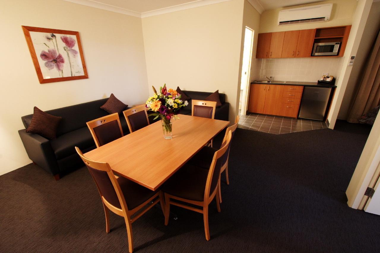 Narellan Motor Inn Extérieur photo