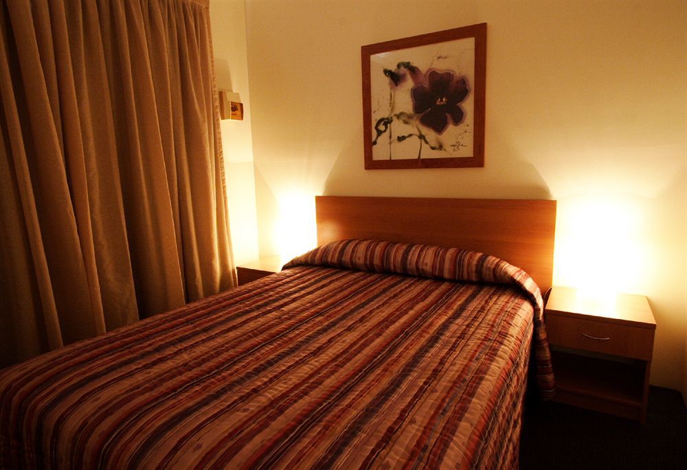 Narellan Motor Inn Extérieur photo