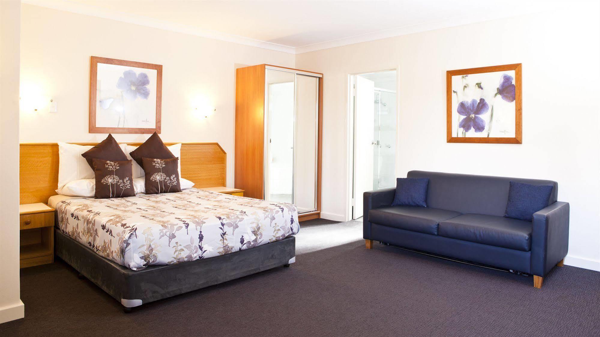 Narellan Motor Inn Extérieur photo