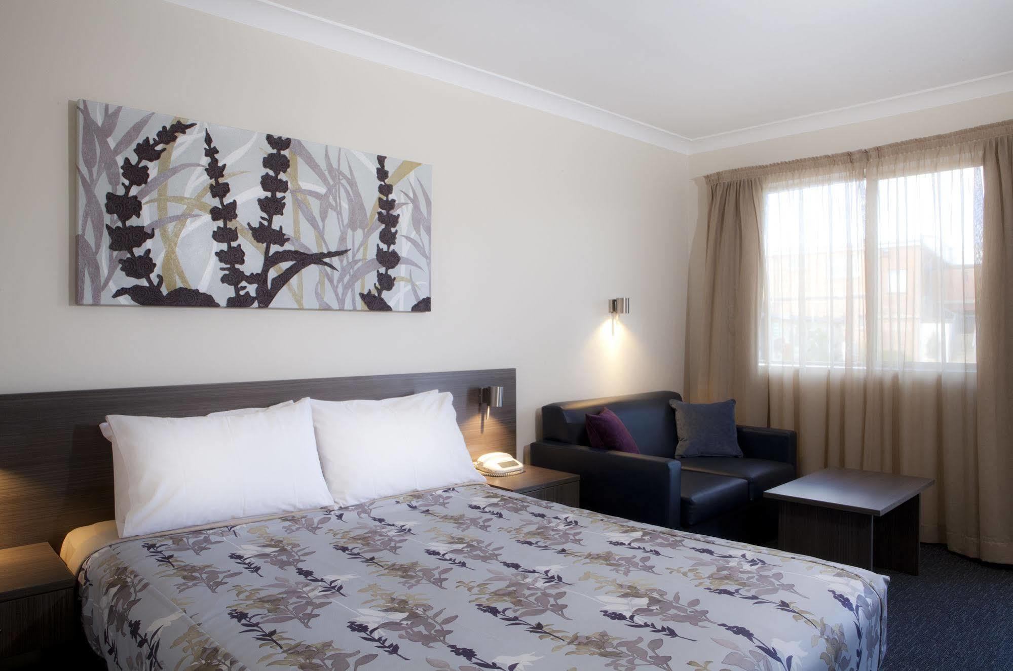 Narellan Motor Inn Extérieur photo